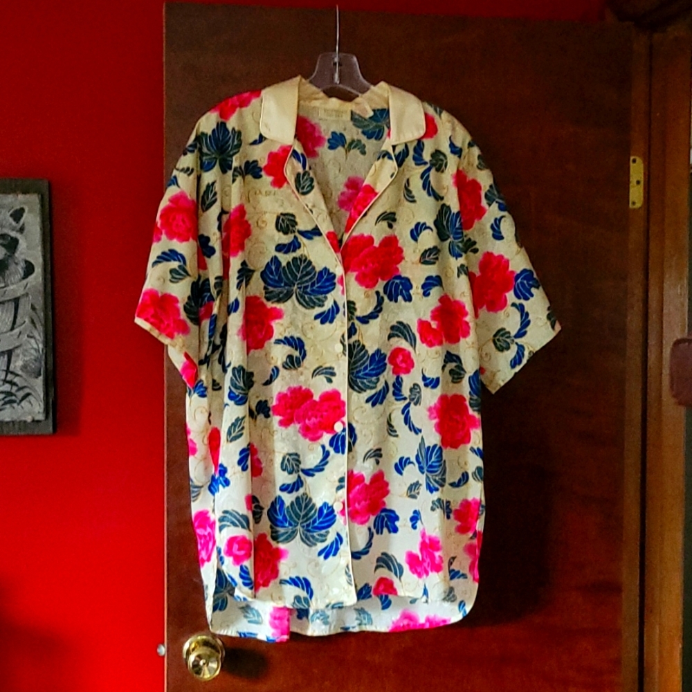 Night shirt